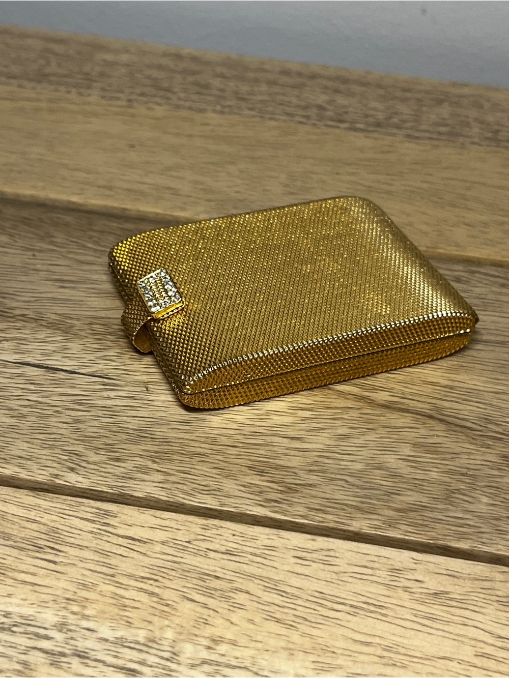 VINTAGE MAX FACTOR Regency Collection Thin Line Compact Gold Tone Rhinestone - Picture 2 of 6